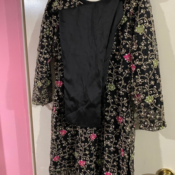 Indian Pakistani dress - Picture 5 of 6